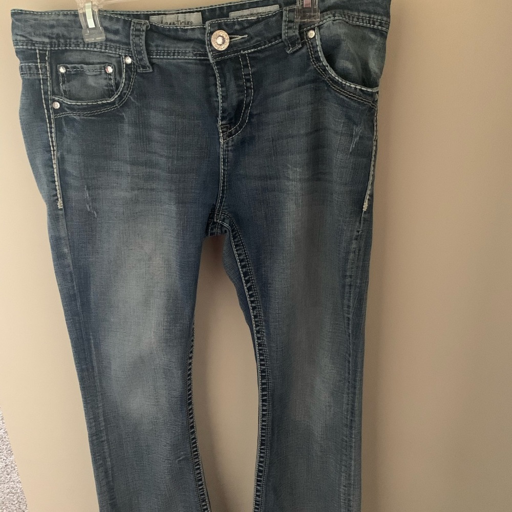 Buckle jeans